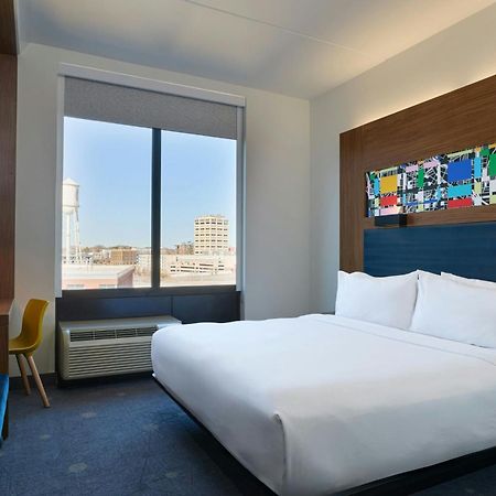 Hotel Aloft Durham Downtown Esterno foto