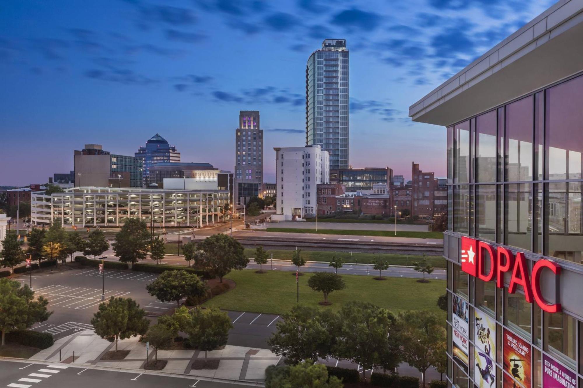 Hotel Aloft Durham Downtown Esterno foto